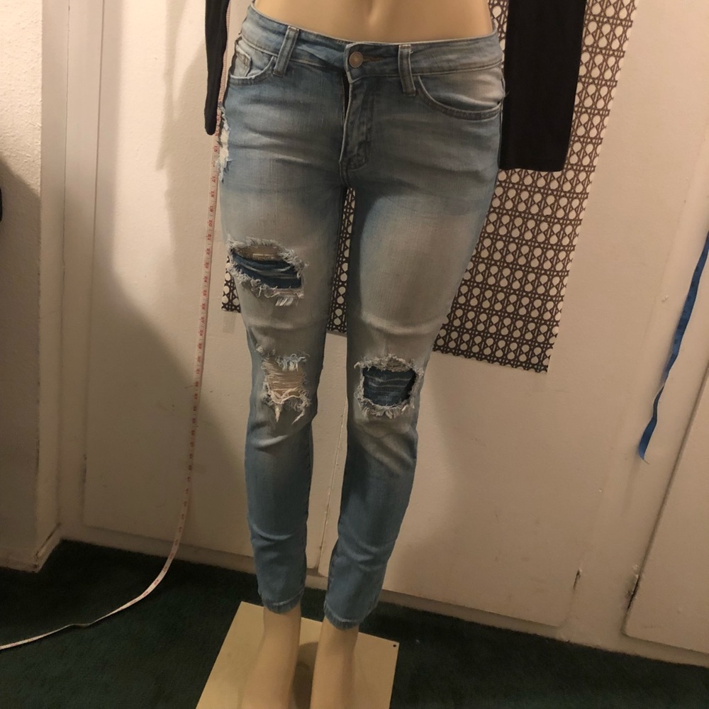 Fashion nova distressed jeans size 7 - Picture 7 of 13